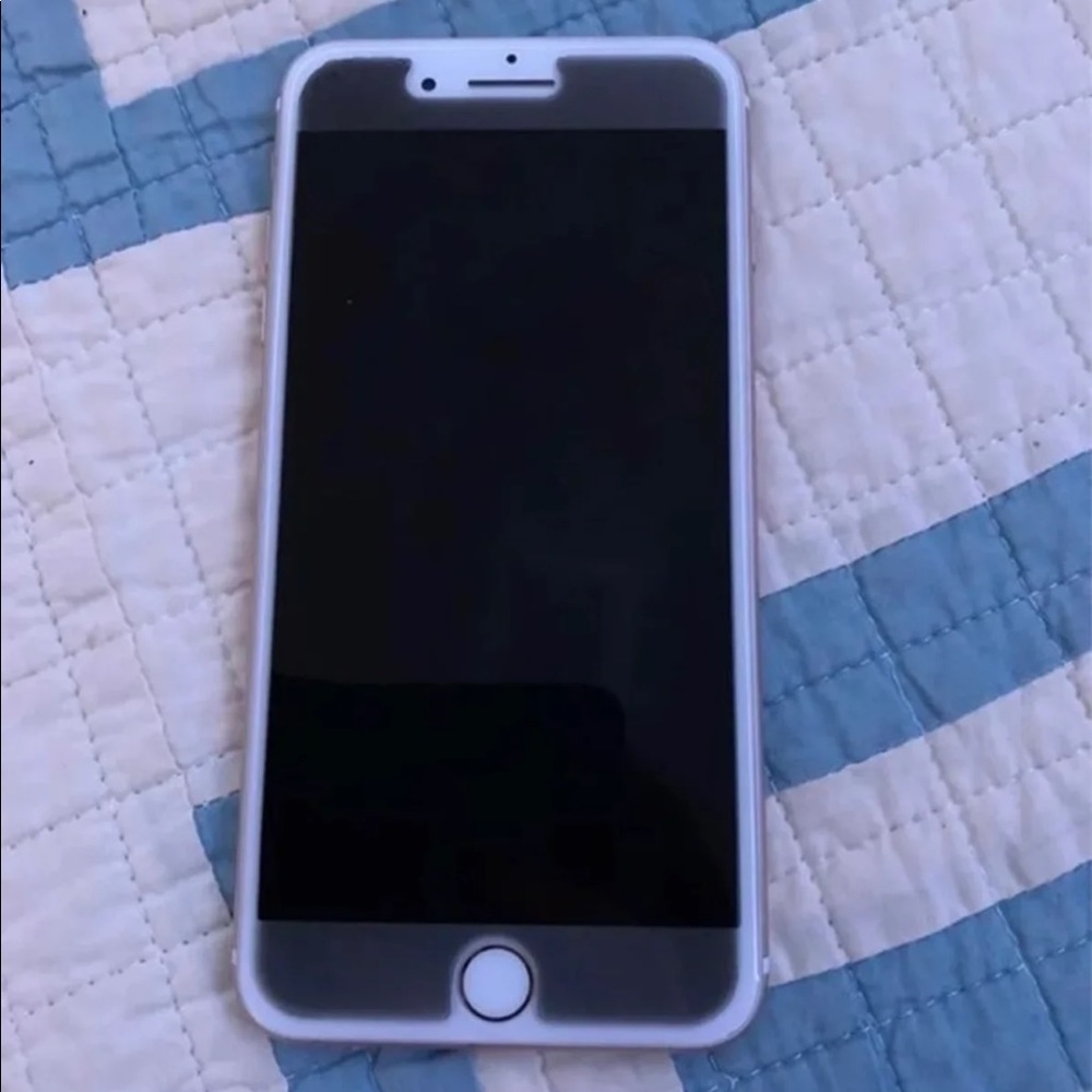 iphone 7+ rose gold